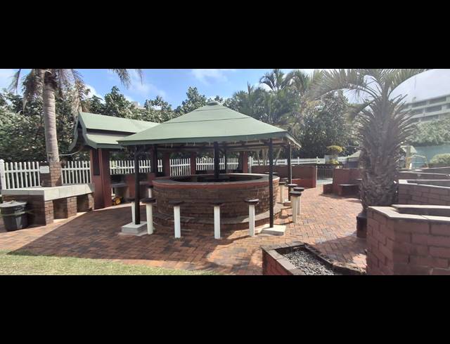 2 BEDROOM FLAT FOR SALE IN MARGATE NORTH BEACH